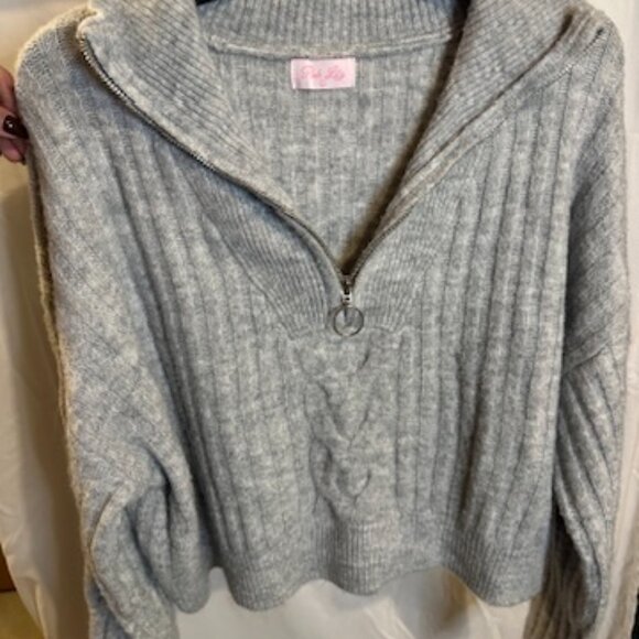Pink Lily Gray Ribbed Cropped Half-Zip Sweater – Size L - Picture 2 of 4